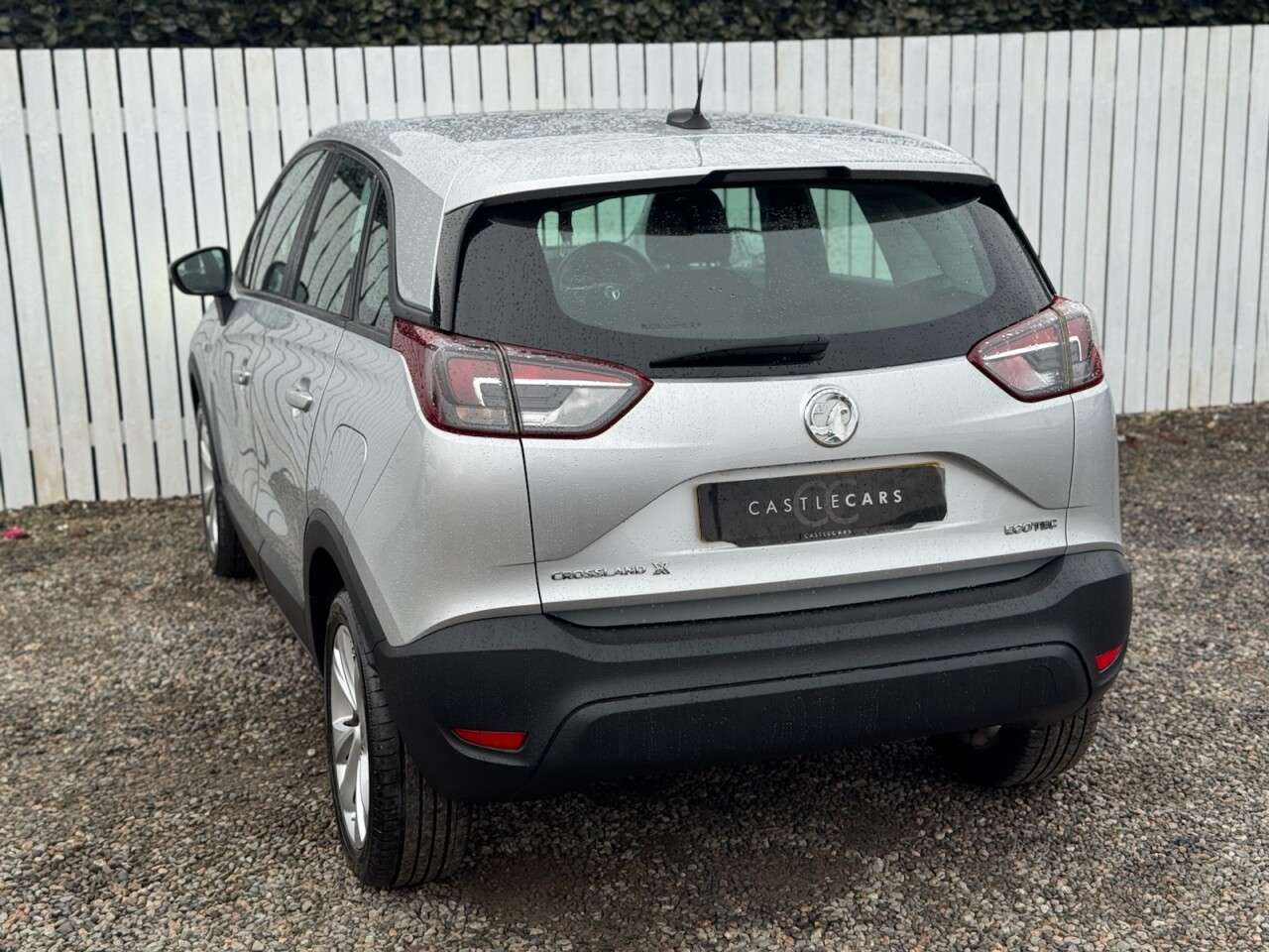 A 2019 VAUXHALL CROSSLAND X 1.2 Turbo ecoTEC GPF SE SUV 5dr Petrol Manual Euro 6 (s/s) (110 ps) A 2019 VAUXHALL CROSSLAND X 1.2 Turbo ecoTEC GPF SE SUV 5dr Petrol Manual Euro 6 (s/s) (110 ps)