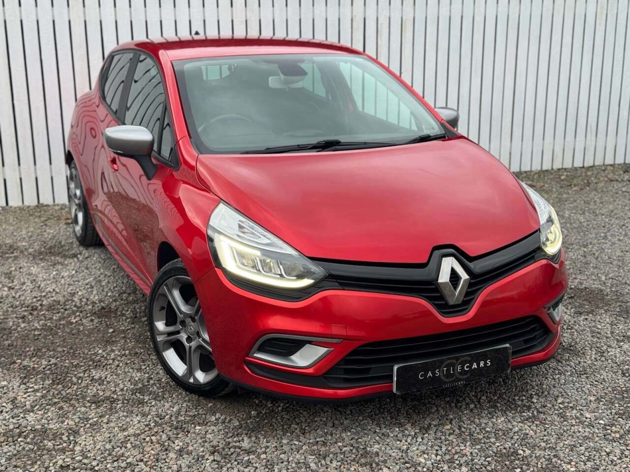 A 2018 RENAULT CLIO 1.5 dCi GT Line Hatchback 5dr Diesel Manual Euro 6 (s/s) (90 ps) A 2018 RENAULT CLIO 1.5 dCi GT Line Hatchback 5dr Diesel Manual Euro 6 (s/s) (90 ps)