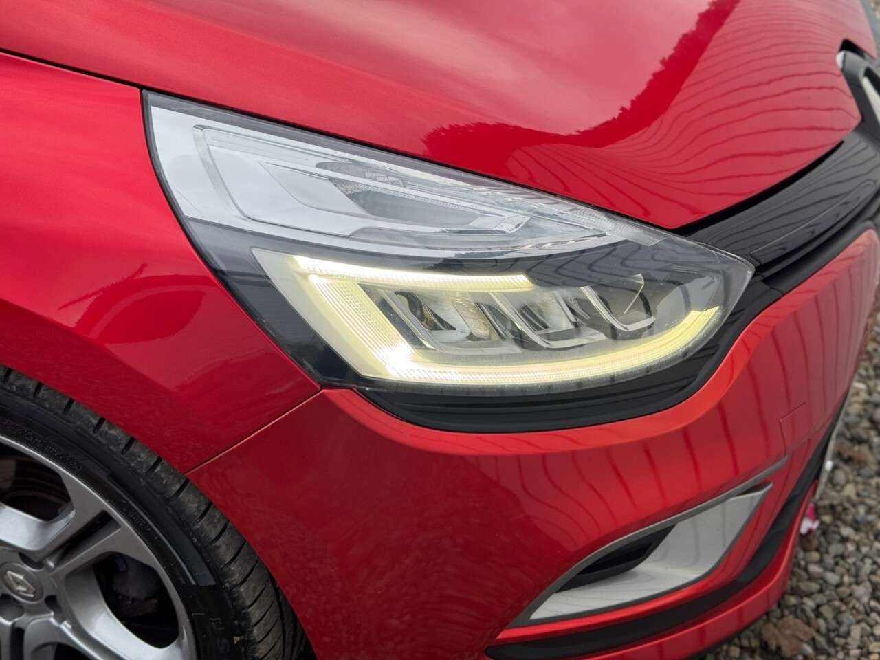 2018 RENAULT CLIO 2018 RENAULT CLIO