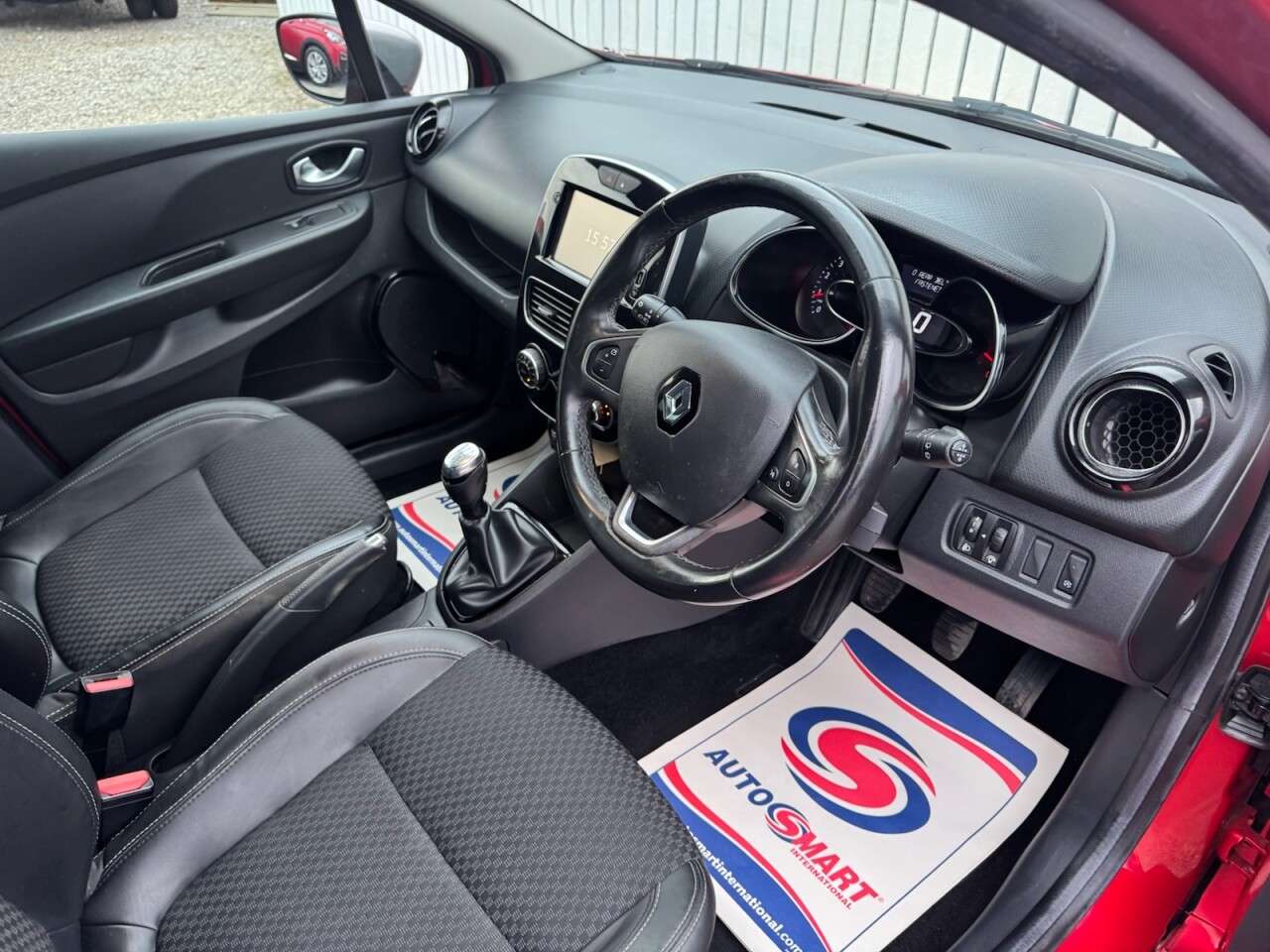 2018 RENAULT CLIO 2018 RENAULT CLIO