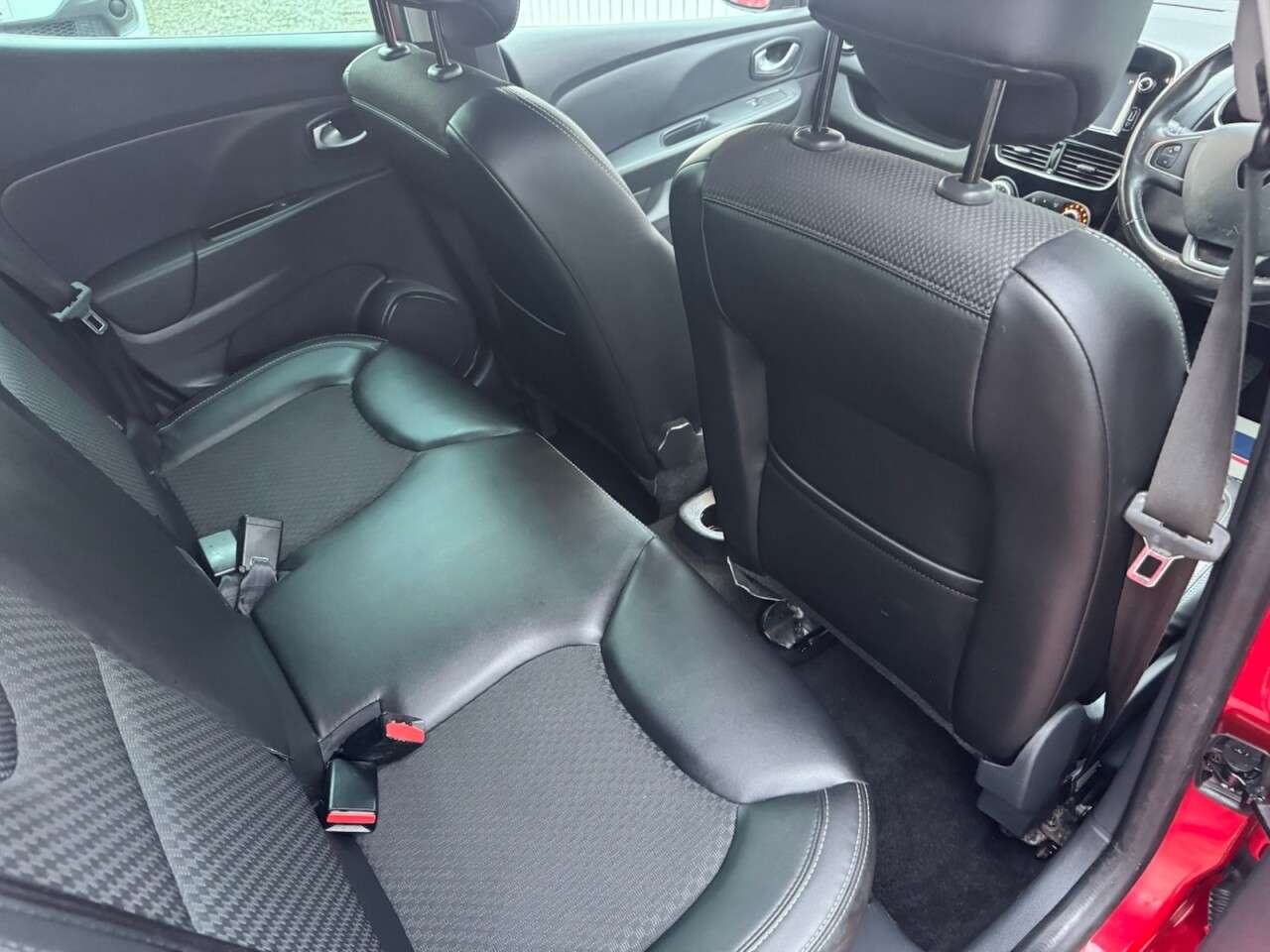 2018 RENAULT CLIO 2018 RENAULT CLIO