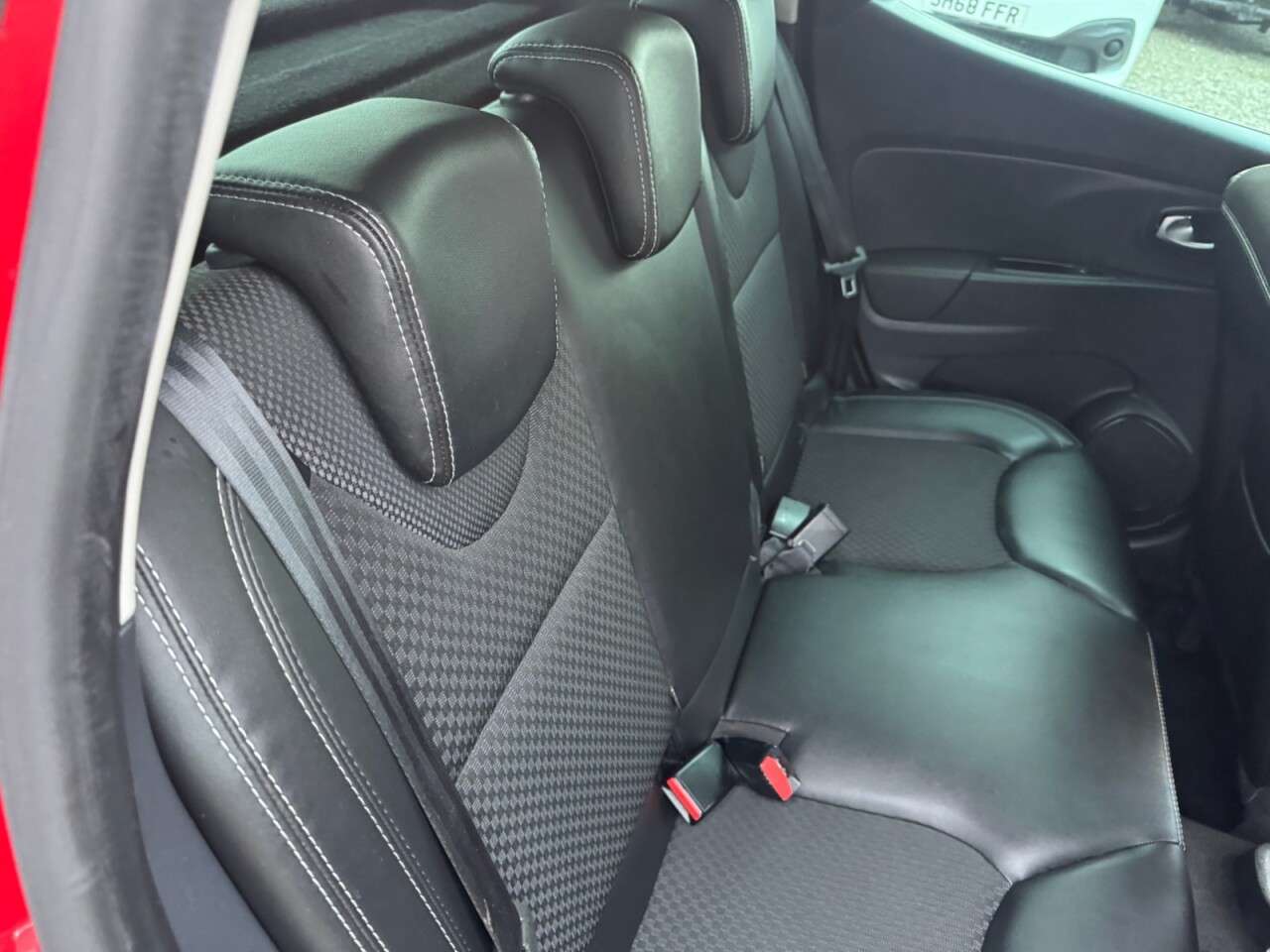 2018 RENAULT CLIO 2018 RENAULT CLIO