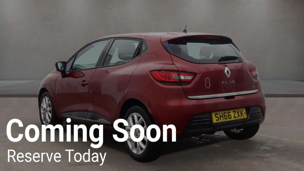 A 2016 RENAULT CLIO 0.9 TCe Dynamique Nav Hatchback 5dr Petrol Manual Euro 6 (s/s) (90 ps) A 2016 RENAULT CLIO 0.9 TCe Dynamique Nav Hatchback 5dr Petrol Manual Euro 6 (s/s) (90 ps)