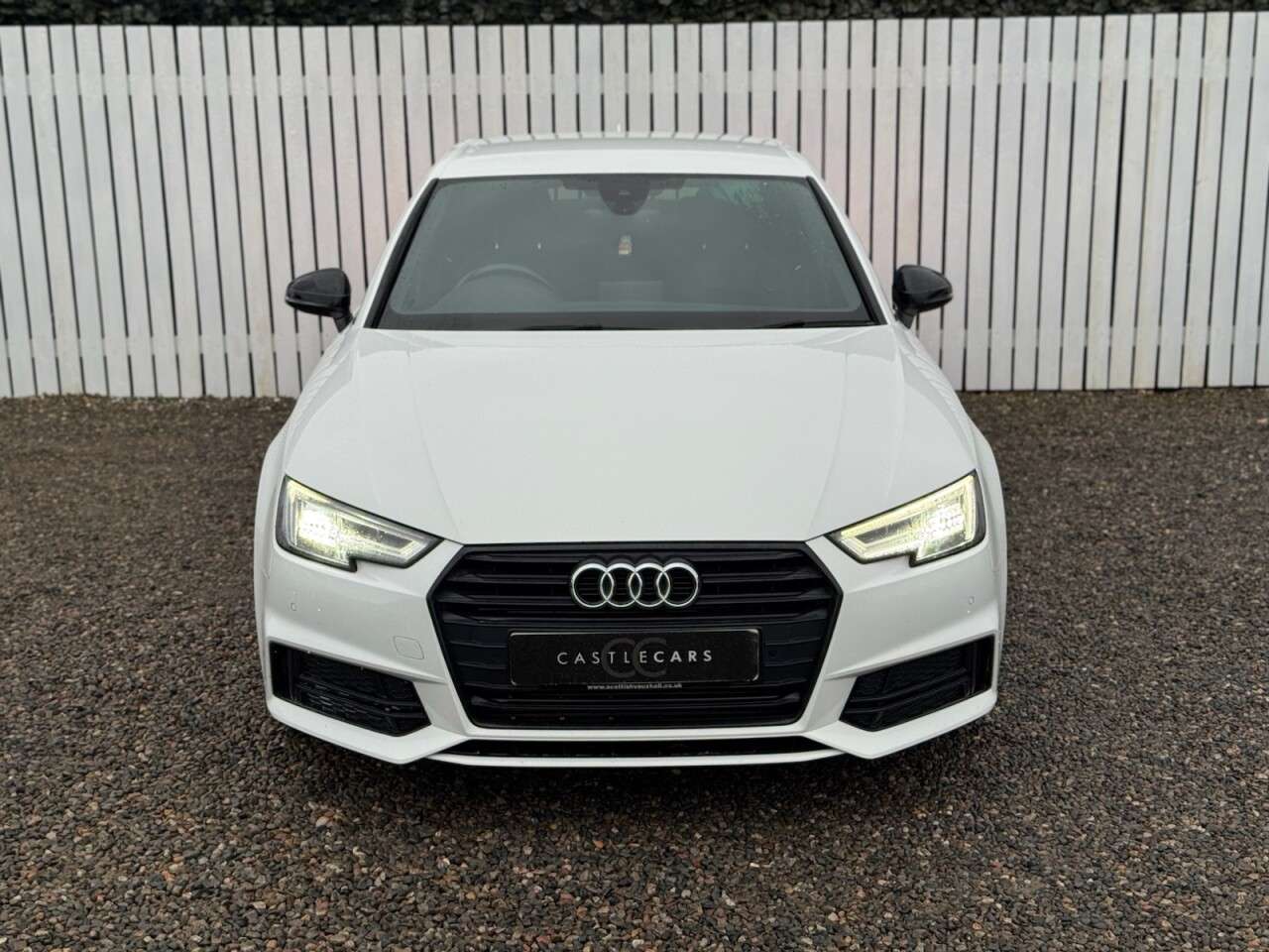 A 2017 AUDI A4 2.0 TFSI Black Edition Saloon 4dr Petrol S Tronic Euro 6 (s/s) (190 ps) A 2017 AUDI A4 2.0 TFSI Black Edition Saloon 4dr Petrol S Tronic Euro 6 (s/s) (190 ps)