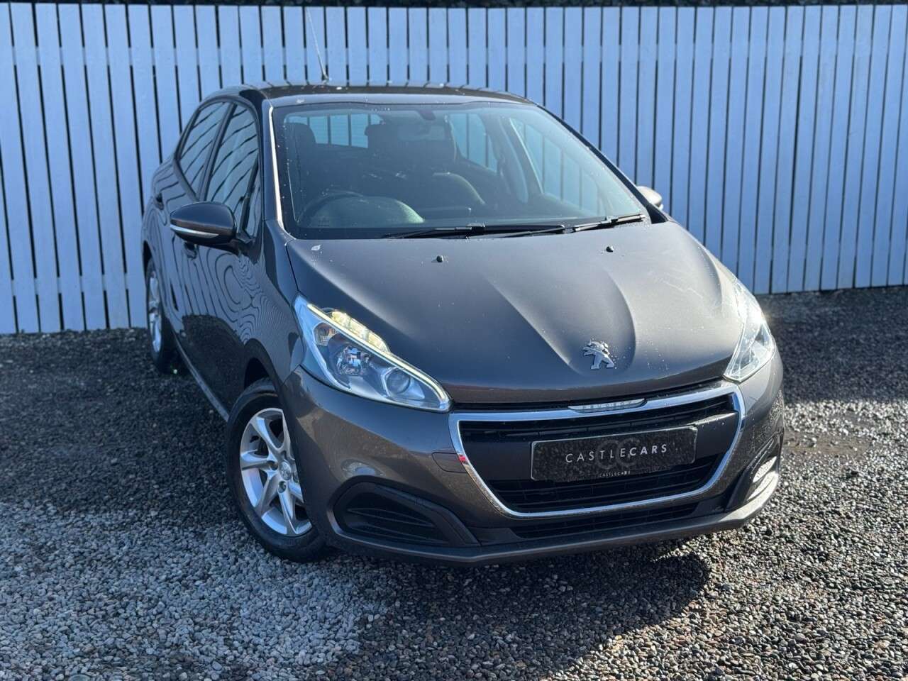 A 2018 PEUGEOT 208 1.2 PureTech Active Hatchback 5dr Petrol Manual Euro 6 (s/s) (82 ps) A 2018 PEUGEOT 208 1.2 PureTech Active Hatchback 5dr Petrol Manual Euro 6 (s/s) (82 ps)