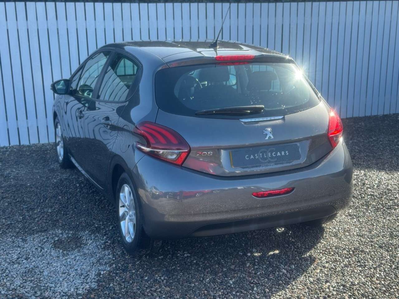 A 2018 PEUGEOT 208 1.2 PureTech Active Hatchback 5dr Petrol Manual Euro 6 (s/s) (82 ps) A 2018 PEUGEOT 208 1.2 PureTech Active Hatchback 5dr Petrol Manual Euro 6 (s/s) (82 ps)