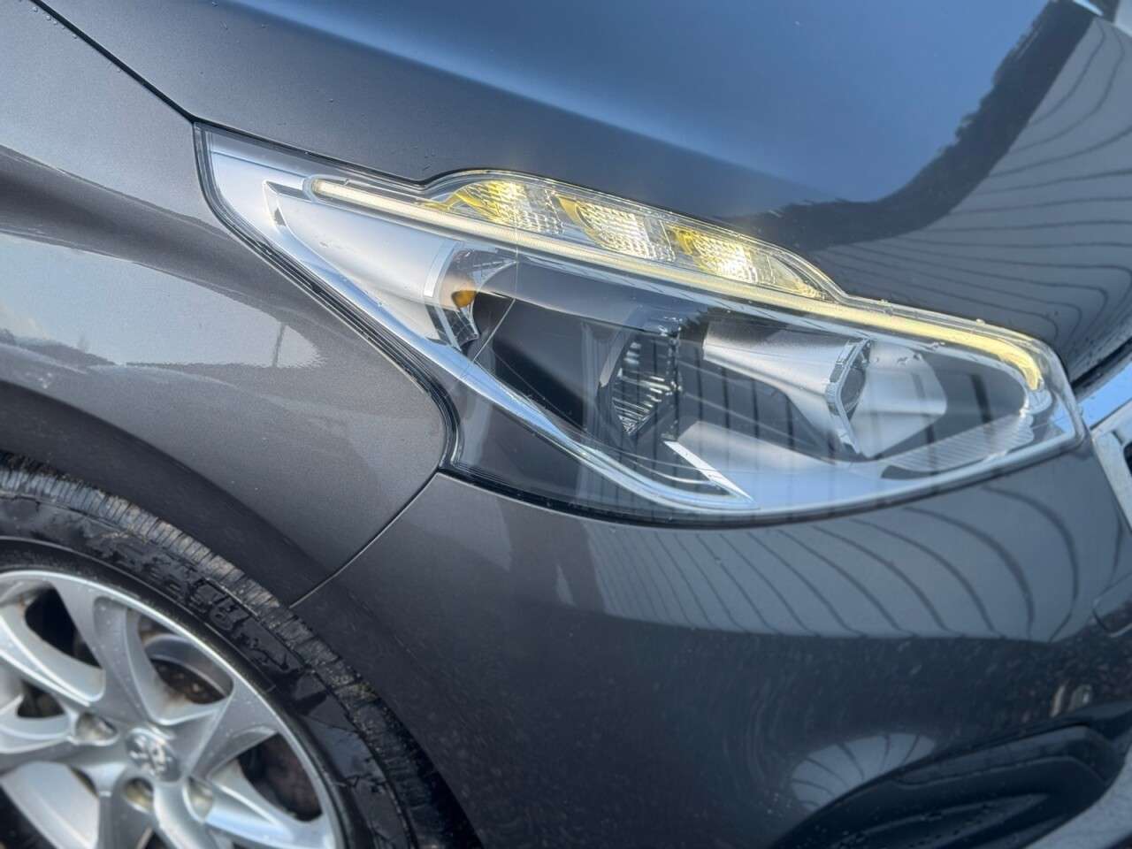 2018 PEUGEOT 208 2018 PEUGEOT 208