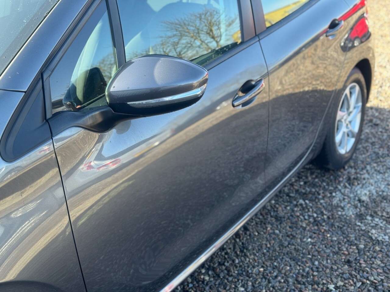 2018 PEUGEOT 208 2018 PEUGEOT 208