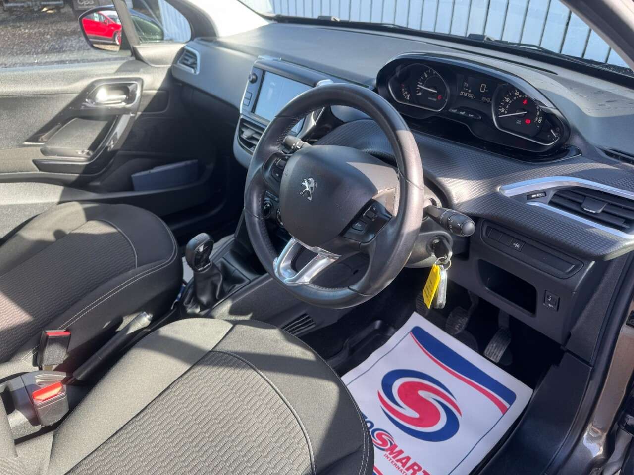 2018 PEUGEOT 208 2018 PEUGEOT 208