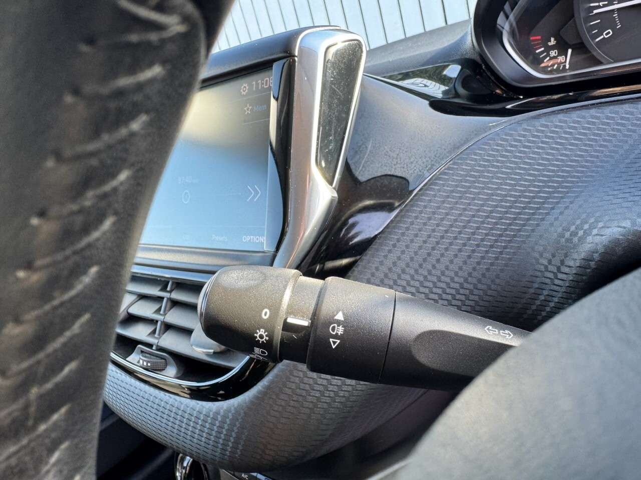 2018 PEUGEOT 208 2018 PEUGEOT 208