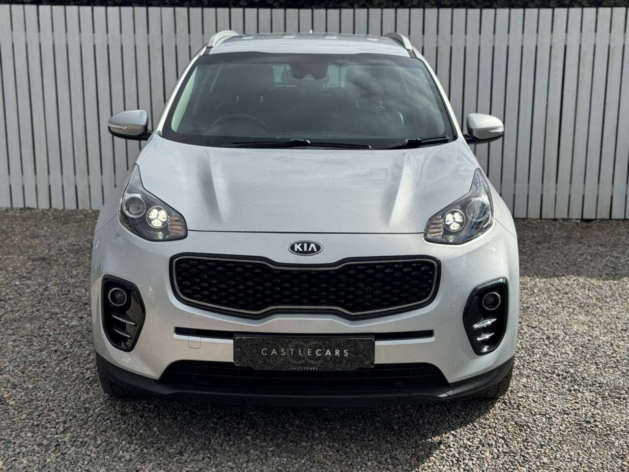A 2016 KIA SPORTAGE 2.0 CRDi KX-3 SUV 5dr Diesel Manual AWD Euro 6 (134 bhp) A 2016 KIA SPORTAGE 2.0 CRDi KX-3 SUV 5dr Diesel Manual AWD Euro 6 (134 bhp)