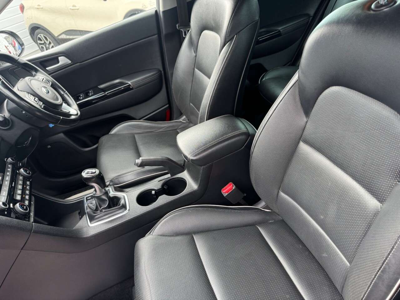 2016 KIA SPORTAGE 2016 KIA SPORTAGE