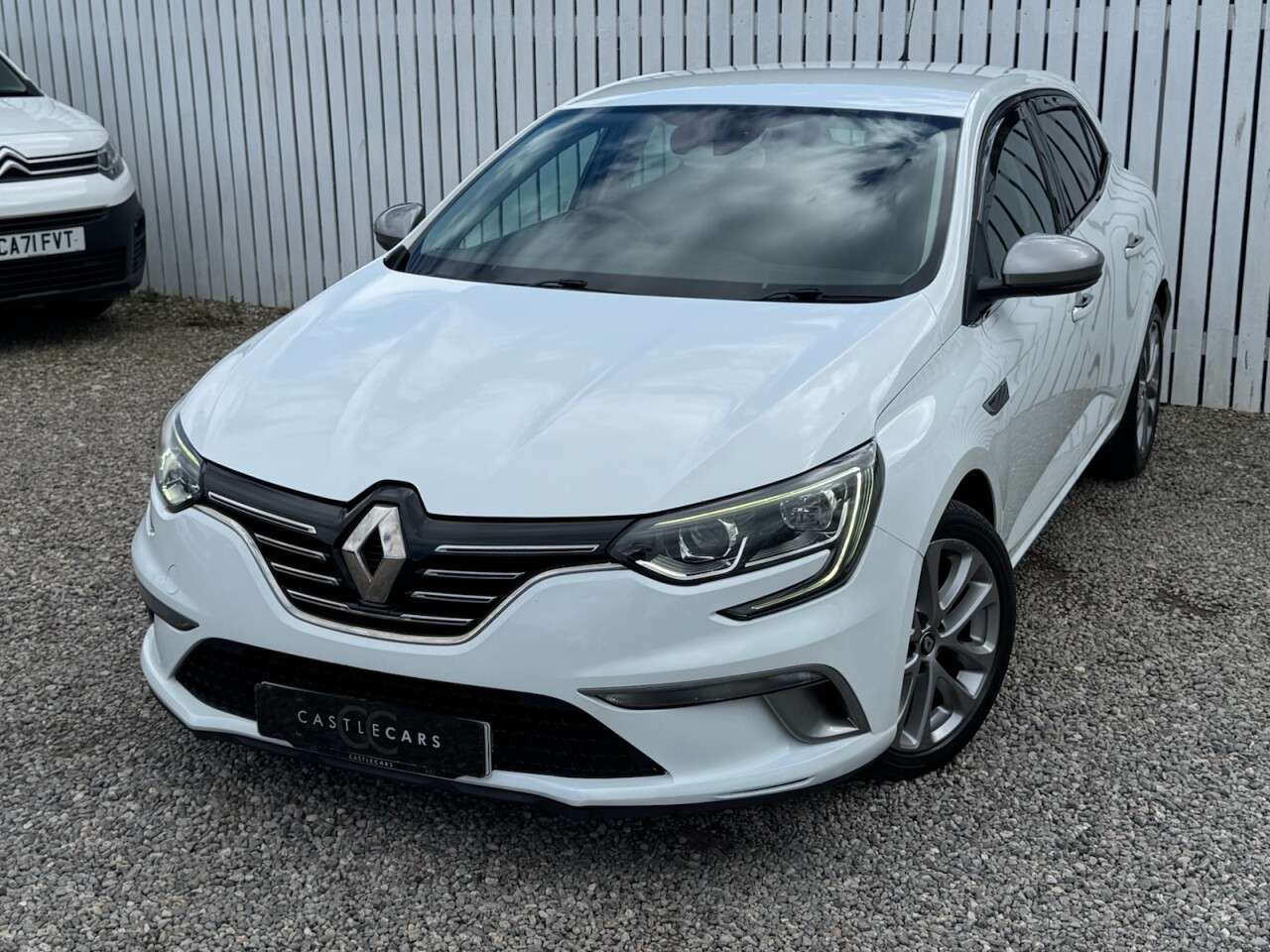 A 2016 RENAULT MEGANE 1.2 TCe GT Line Nav Hatchback 5dr Petrol Manual Euro 6 (s/s) (130 ps) A 2016 RENAULT MEGANE 1.2 TCe GT Line Nav Hatchback 5dr Petrol Manual Euro 6 (s/s) (130 ps)