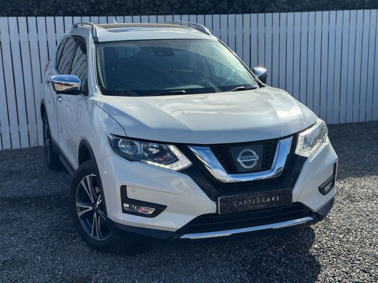 A 2018 NISSAN X-TRAIL 2.0 dCi N-Connecta SUV 5dr Diesel Manual 4WD Euro 6 (s/s) (177 ps) A 2018 NISSAN X-TRAIL 2.0 dCi N-Connecta SUV 5dr Diesel Manual 4WD Euro 6 (s/s) (177 ps)