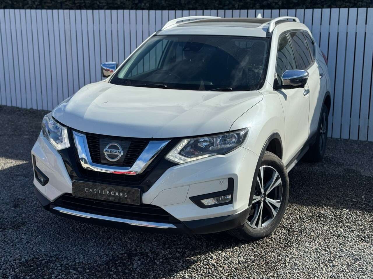 A 2018 NISSAN X-TRAIL 2.0 dCi N-Connecta SUV 5dr Diesel Manual 4WD Euro 6 (s/s) (177 ps) A 2018 NISSAN X-TRAIL 2.0 dCi N-Connecta SUV 5dr Diesel Manual 4WD Euro 6 (s/s) (177 ps)