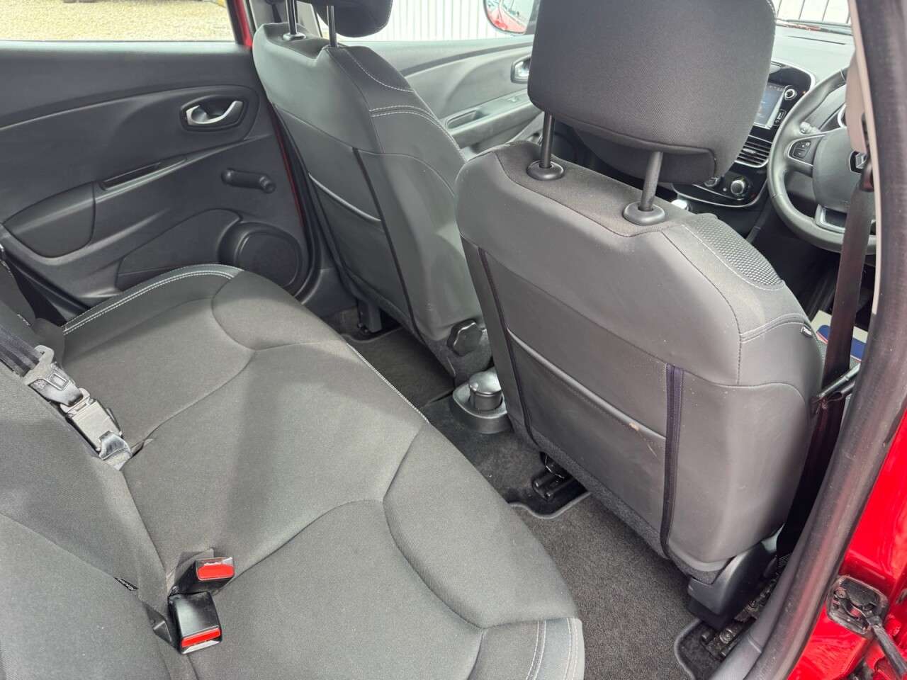 2018 RENAULT CLIO 2018 RENAULT CLIO