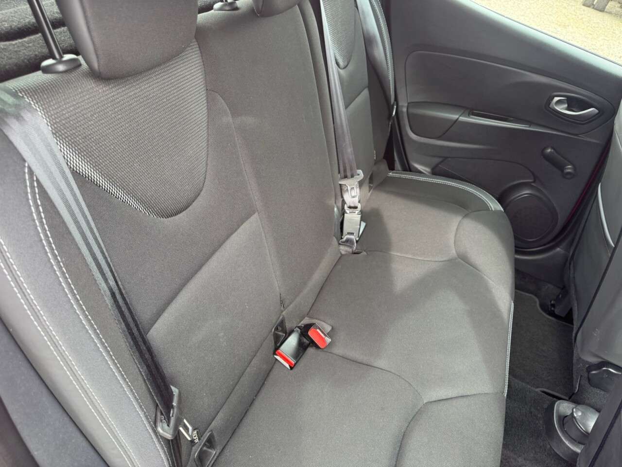 2018 RENAULT CLIO 2018 RENAULT CLIO