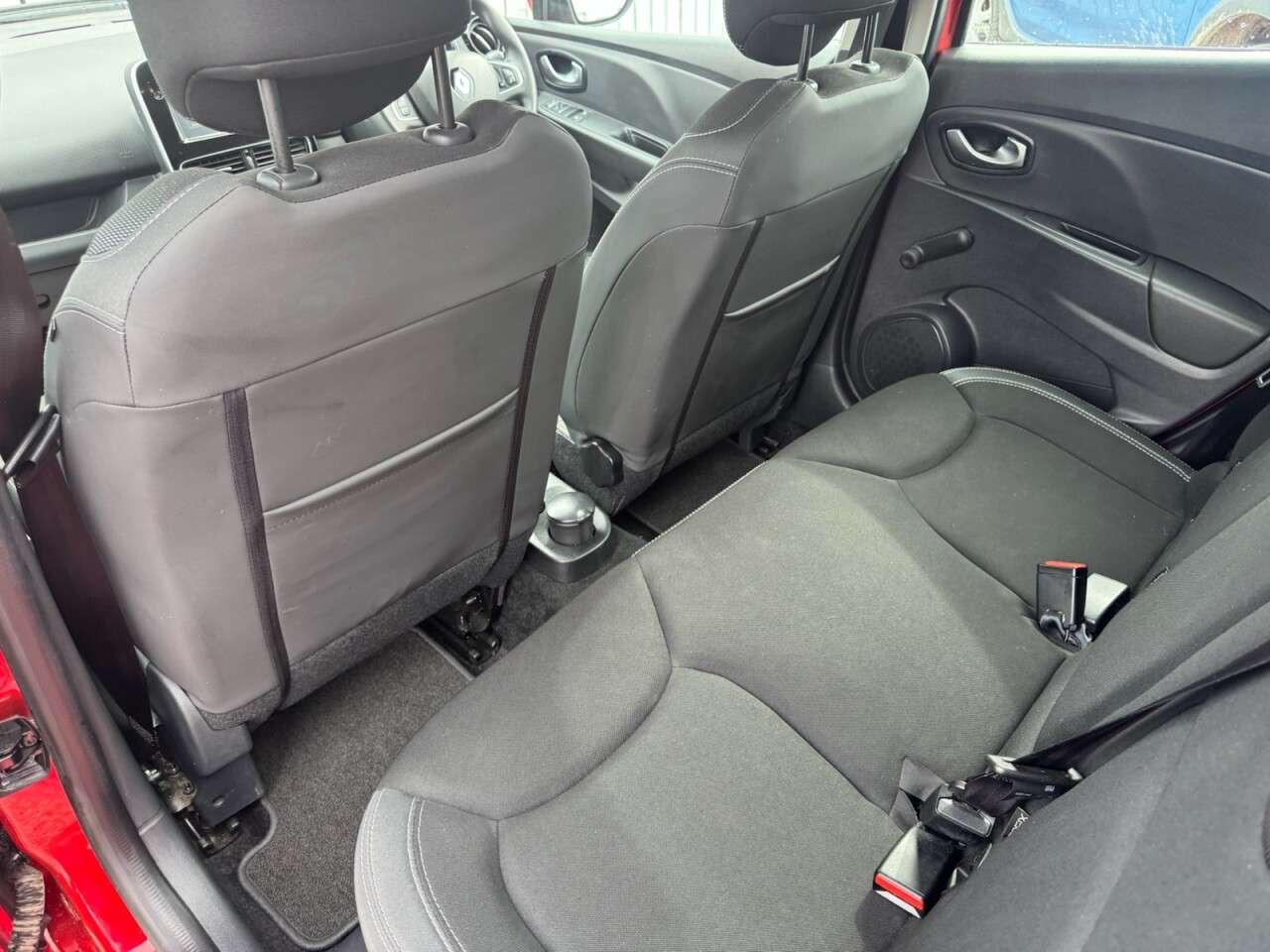 2018 RENAULT CLIO 2018 RENAULT CLIO