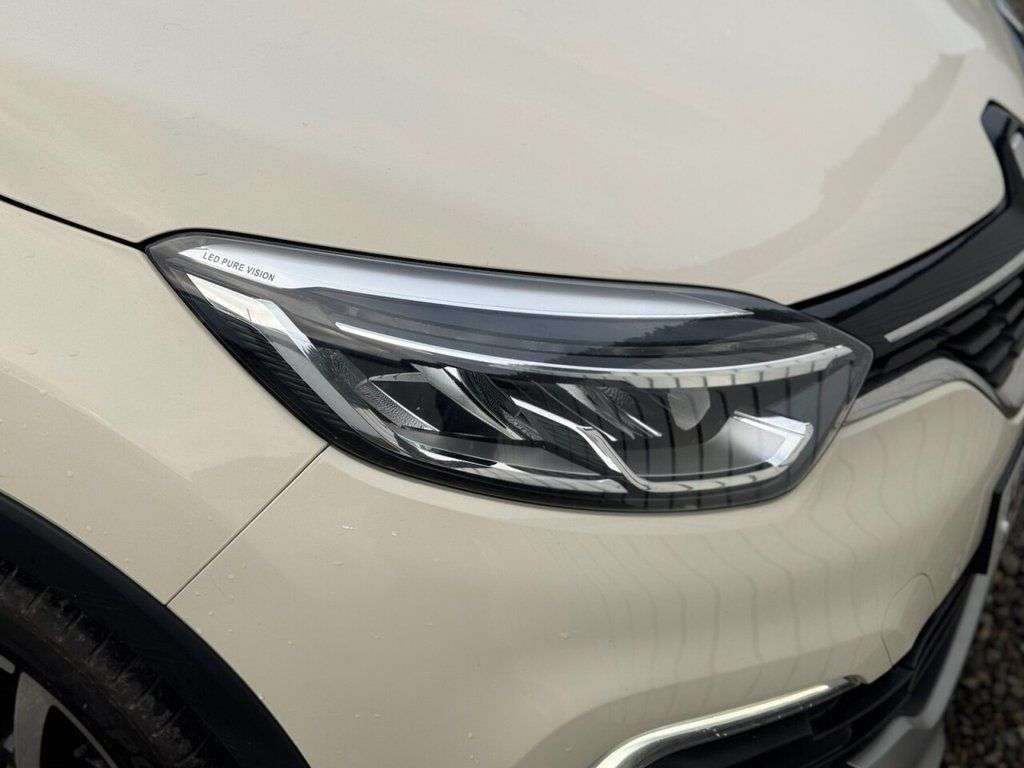 2017 RENAULT CAPTUR 2017 RENAULT CAPTUR