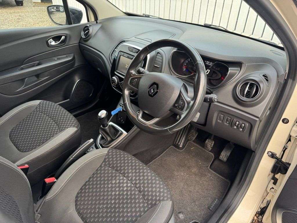 2017 RENAULT CAPTUR 2017 RENAULT CAPTUR