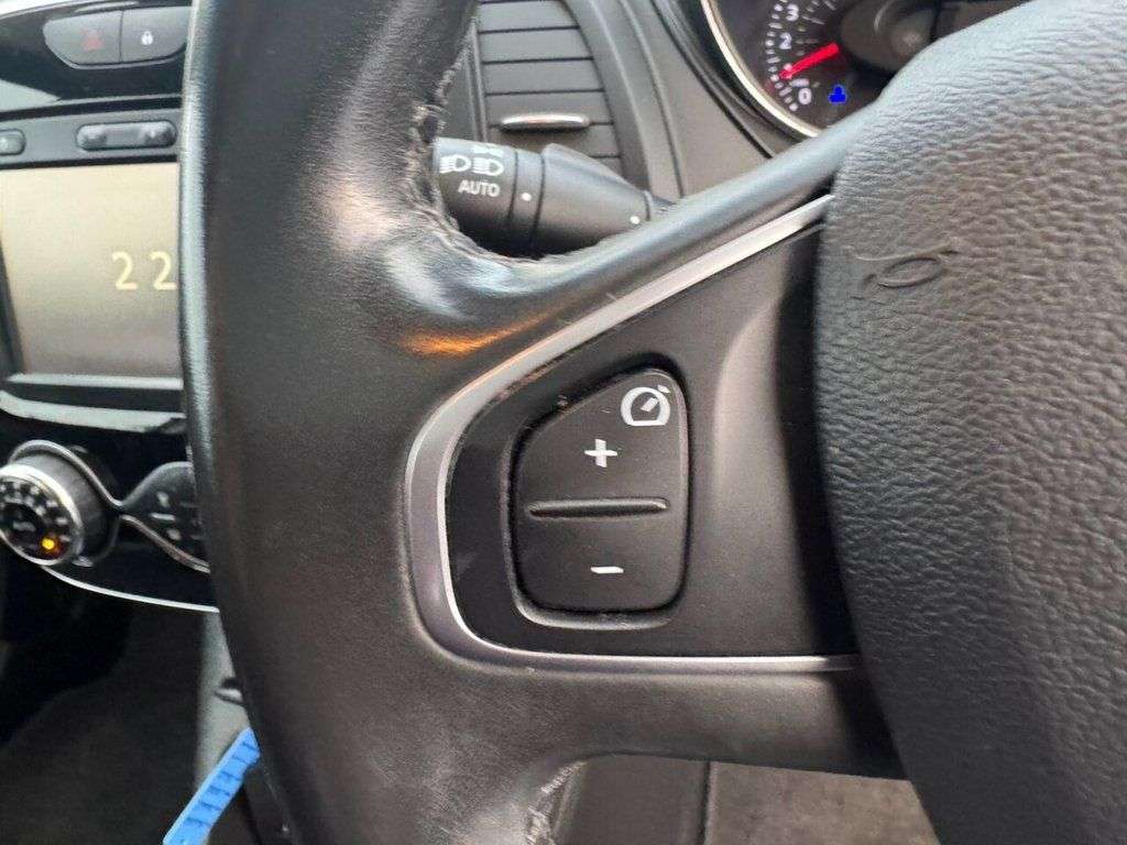 2017 RENAULT CAPTUR 2017 RENAULT CAPTUR