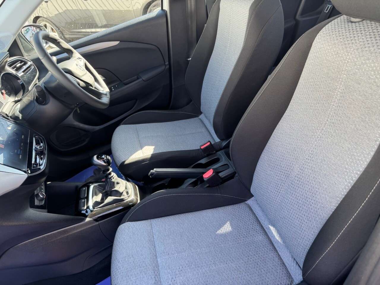 2024 VAUXHALL CORSA 2024 VAUXHALL CORSA