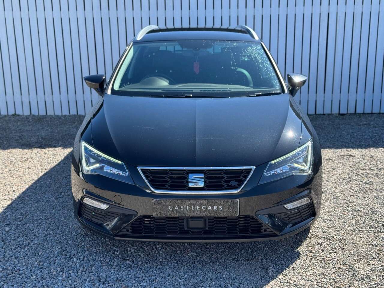 A 2019 SEAT LEON 2.0 TDI FR Technology ST 5dr Diesel Manual Euro 6 (s/s) (150 ps) A 2019 SEAT LEON 2.0 TDI FR Technology ST 5dr Diesel Manual Euro 6 (s/s) (150 ps)