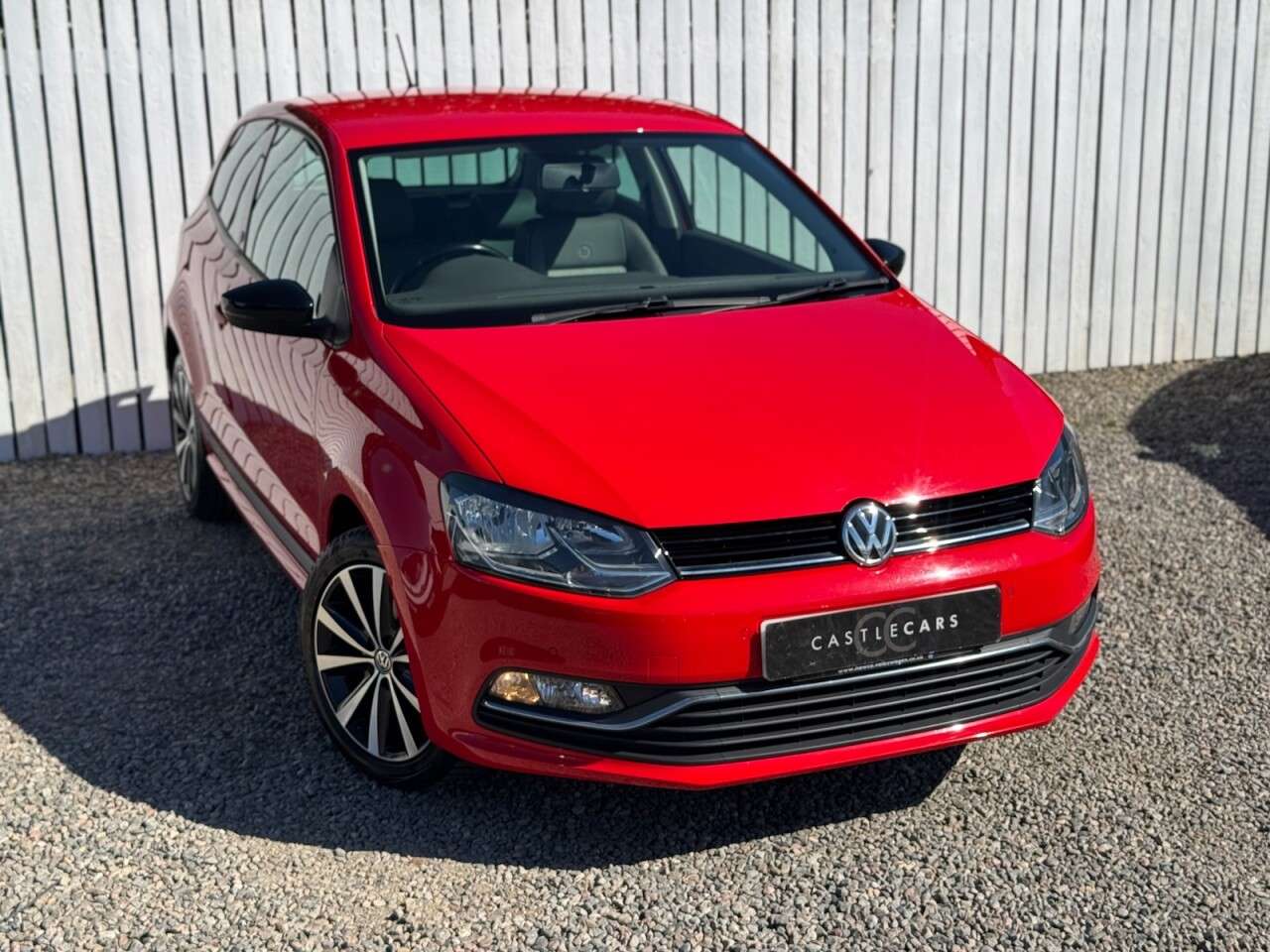 A 2017 VOLKSWAGEN POLO 1.2 TSI beats Hatchback 3dr Petrol Manual Euro 6 (s/s) (90 ps) A 2017 VOLKSWAGEN POLO 1.2 TSI beats Hatchback 3dr Petrol Manual Euro 6 (s/s) (90 ps)