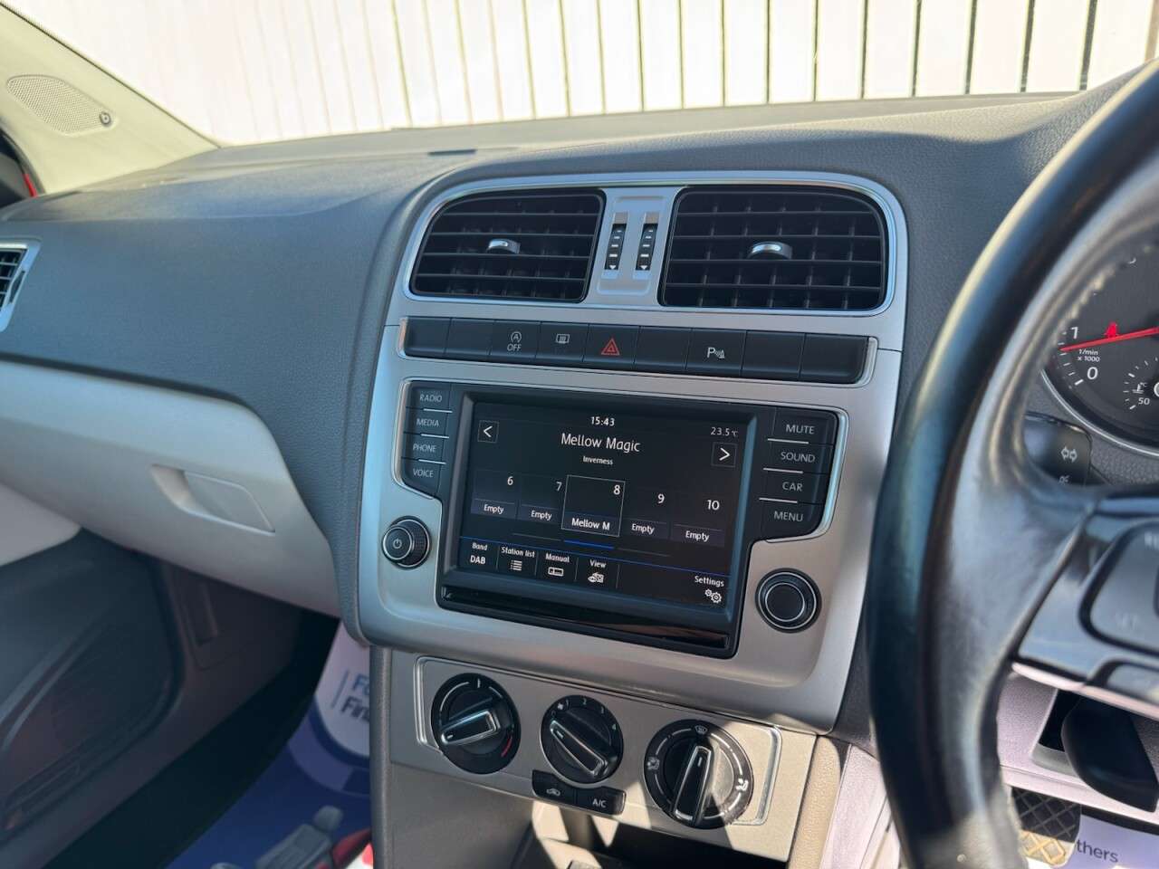 2017 VOLKSWAGEN POLO 2017 VOLKSWAGEN POLO