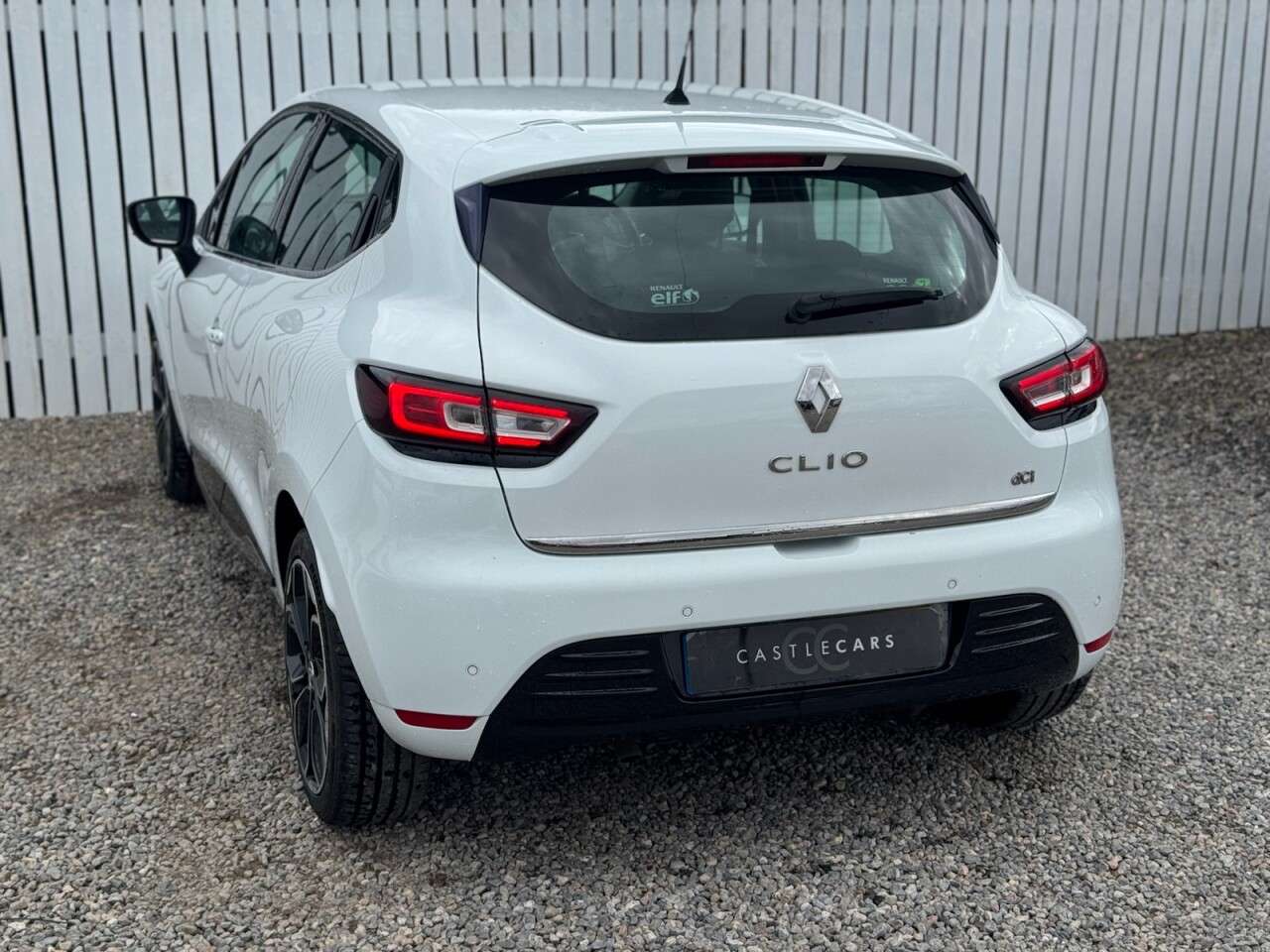 2017 RENAULT CLIO 2017 RENAULT CLIO