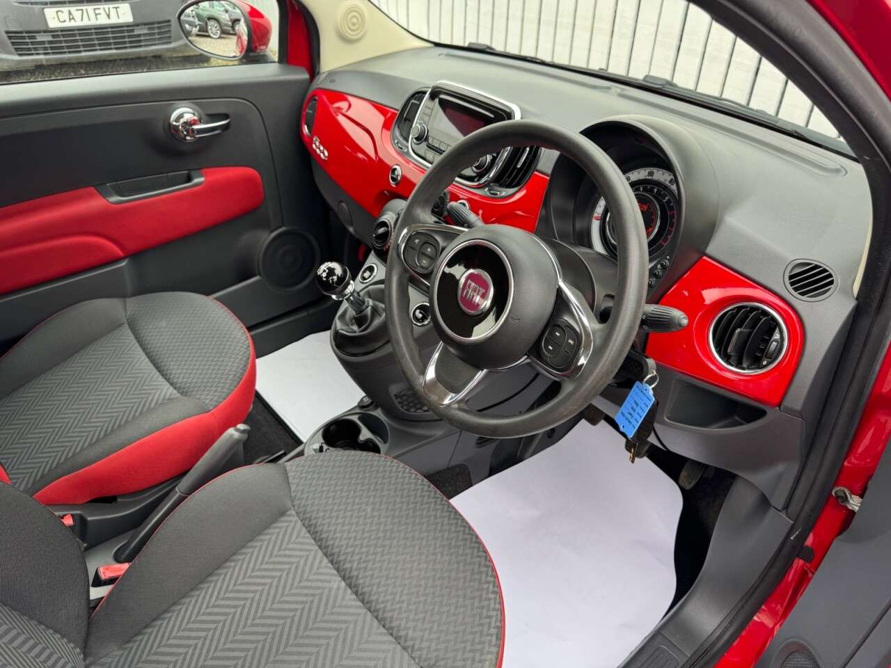 2016 FIAT 500 2016 FIAT 500