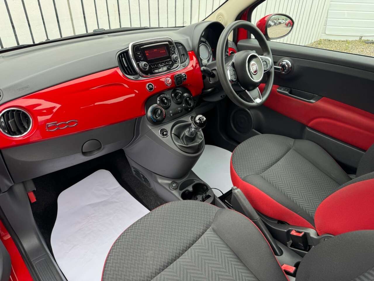 2016 FIAT 500 2016 FIAT 500