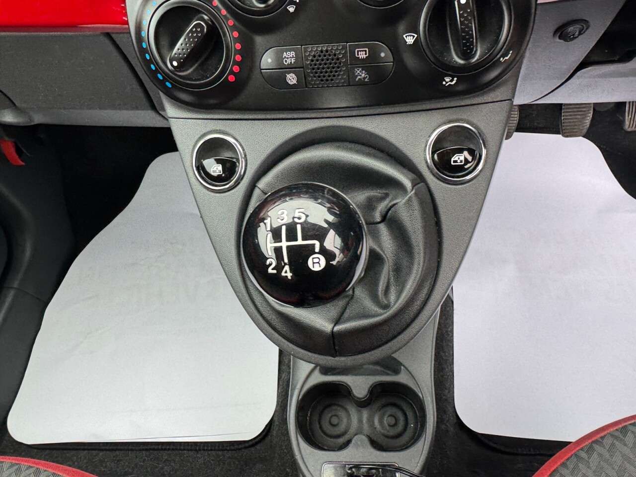 2016 FIAT 500 2016 FIAT 500