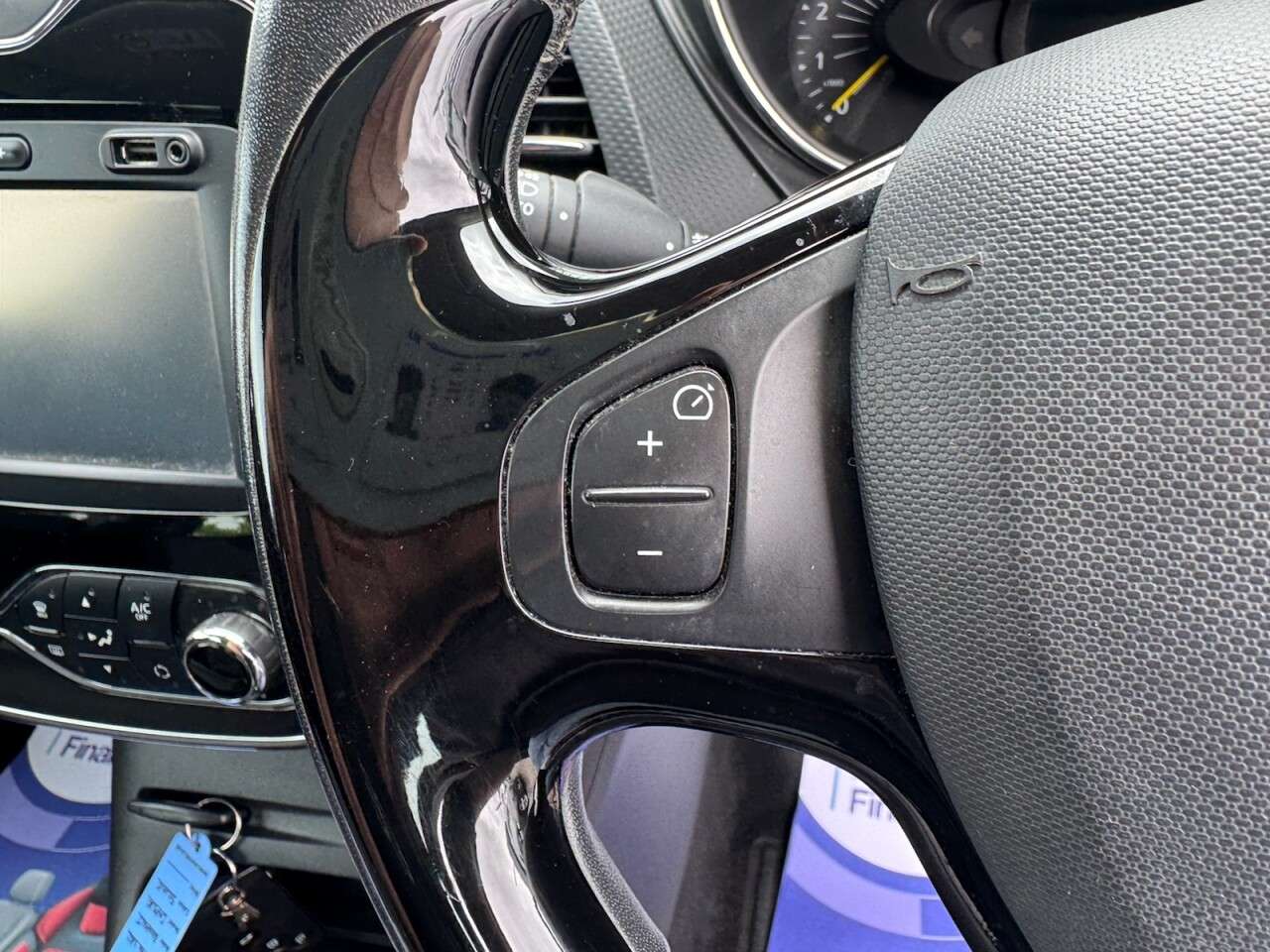 2016 RENAULT CAPTUR 2016 RENAULT CAPTUR
