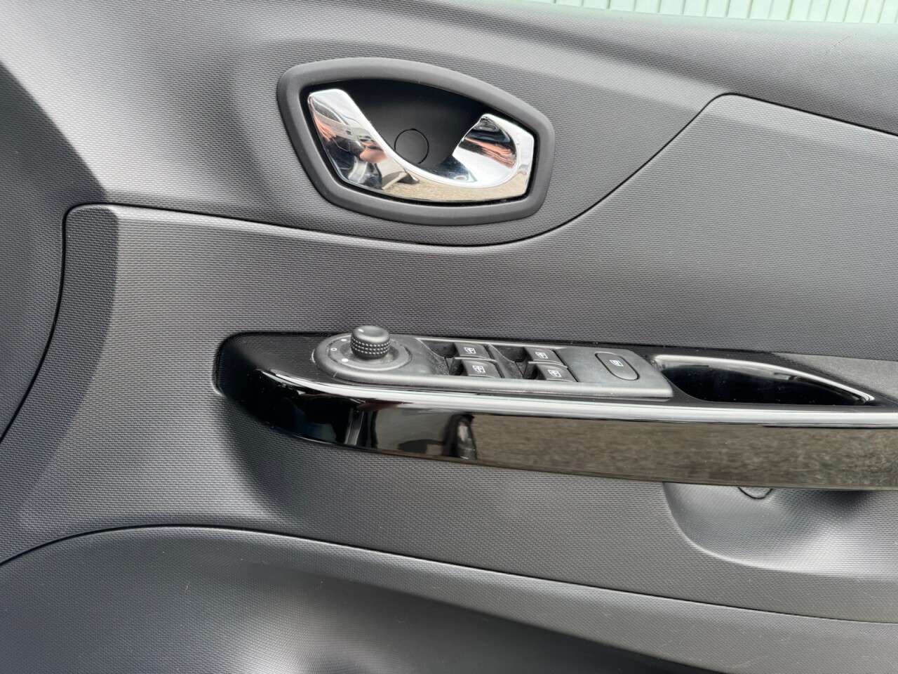 2016 RENAULT CAPTUR 2016 RENAULT CAPTUR