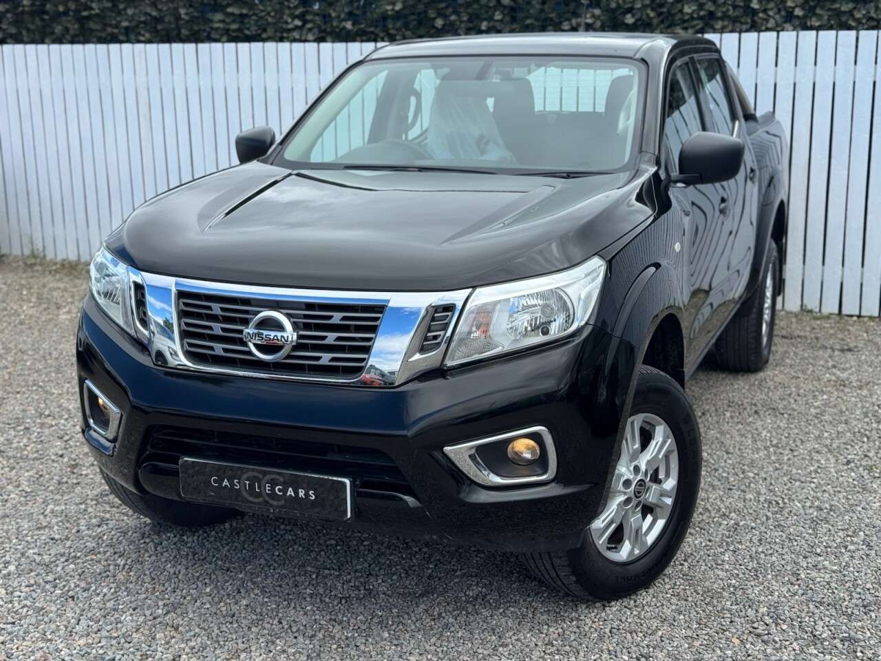A 2021 NISSAN NAVARA 2.3 dCi Acenta Pickup Double Cab 4dr Diesel Manual 4WD Euro 6 (s/s) (163 ps A 2021 NISSAN NAVARA 2.3 dCi Acenta Pickup Double Cab 4dr Diesel Manual 4WD Euro 6 (s/s) (163 ps