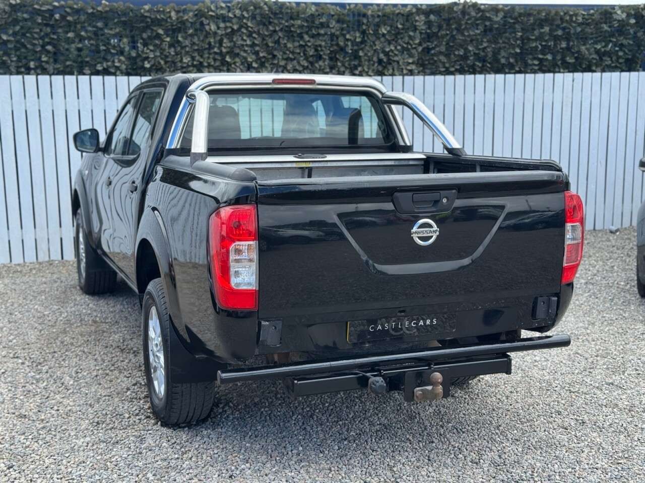 A 2021 NISSAN NAVARA 2.3 dCi Acenta Pickup Double Cab 4dr Diesel Manual 4WD Euro 6 (s/s) (163 ps A 2021 NISSAN NAVARA 2.3 dCi Acenta Pickup Double Cab 4dr Diesel Manual 4WD Euro 6 (s/s) (163 ps