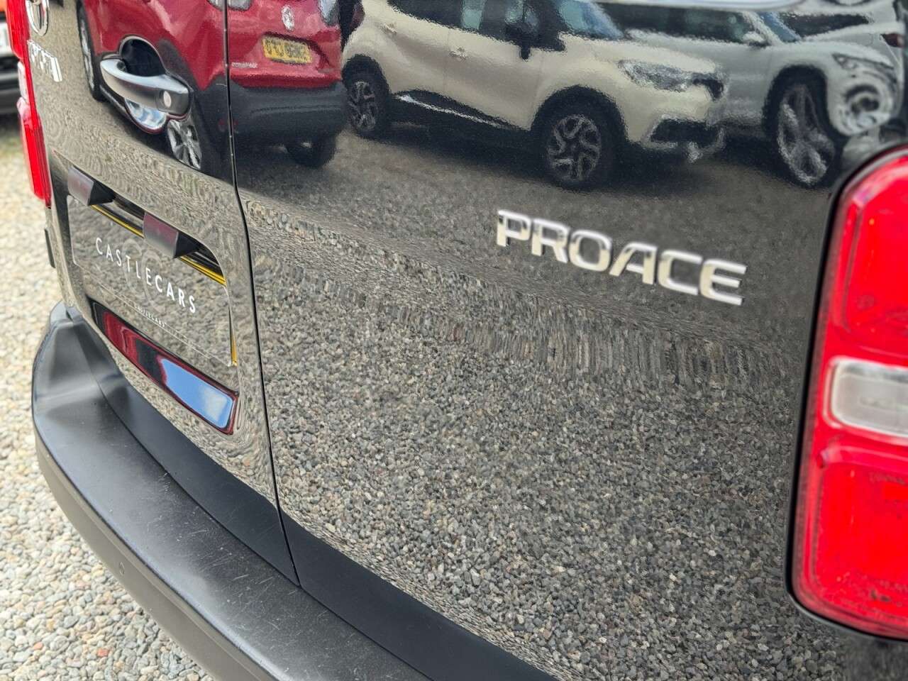 2019 TOYOTA PROACE 2019 TOYOTA PROACE