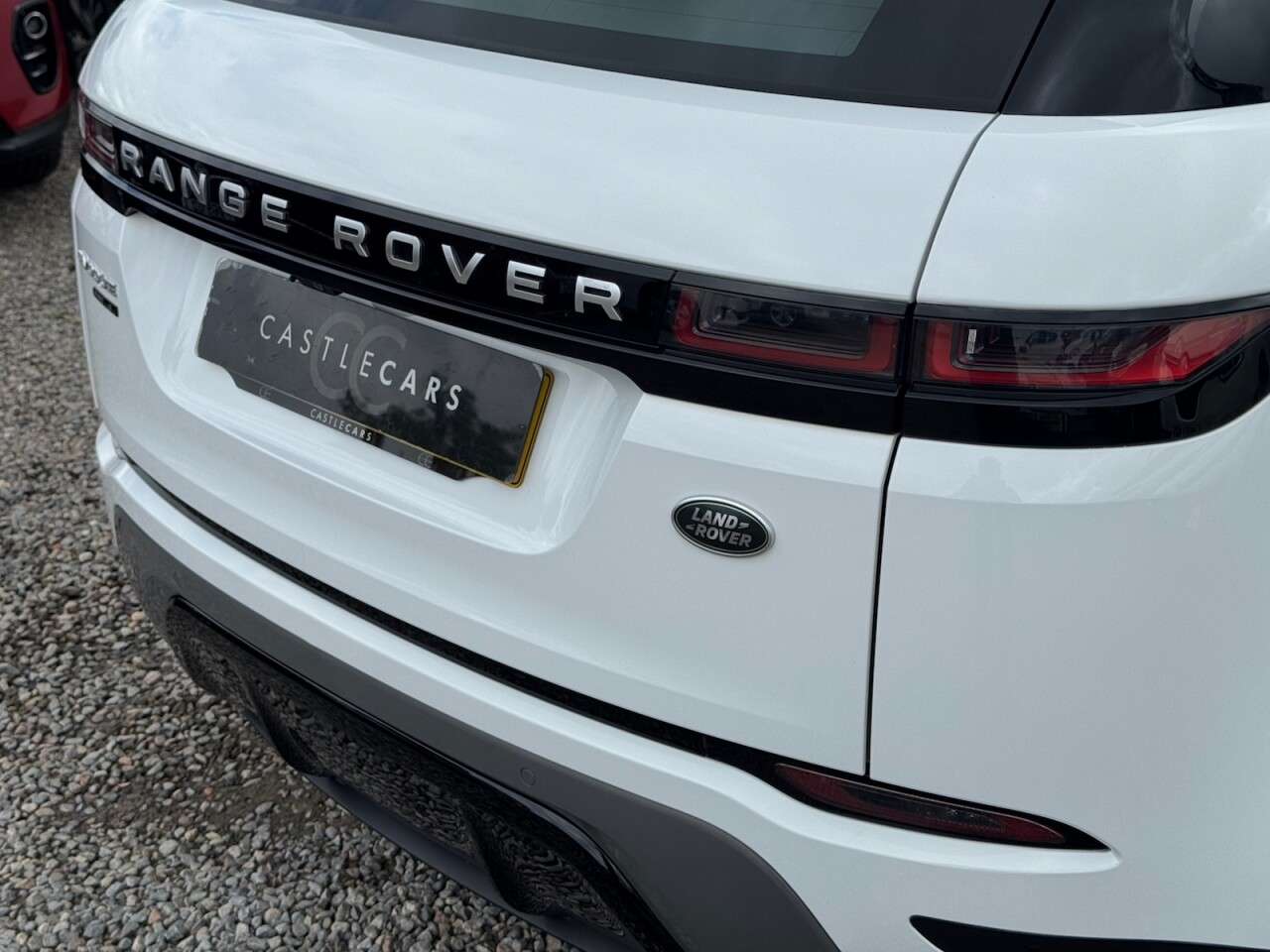 2019 LAND ROVER RANGE ROVER EVOQUE 2019 LAND ROVER RANGE ROVER EVOQUE