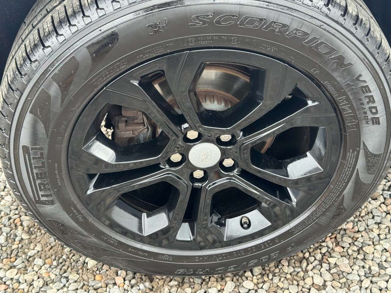 2019 LAND ROVER RANGE ROVER EVOQUE 2019 LAND ROVER RANGE ROVER EVOQUE