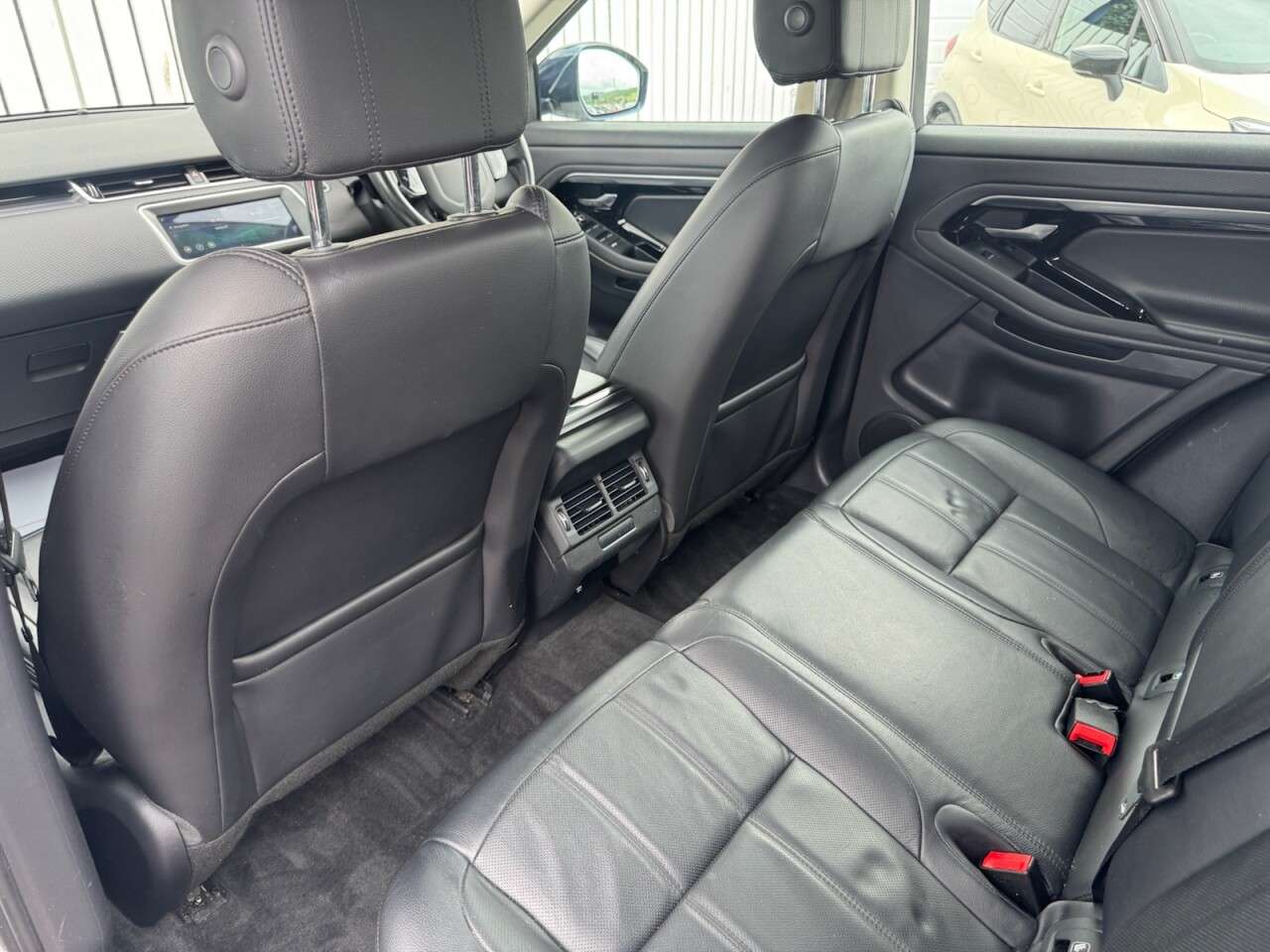 2019 LAND ROVER RANGE ROVER EVOQUE 2019 LAND ROVER RANGE ROVER EVOQUE