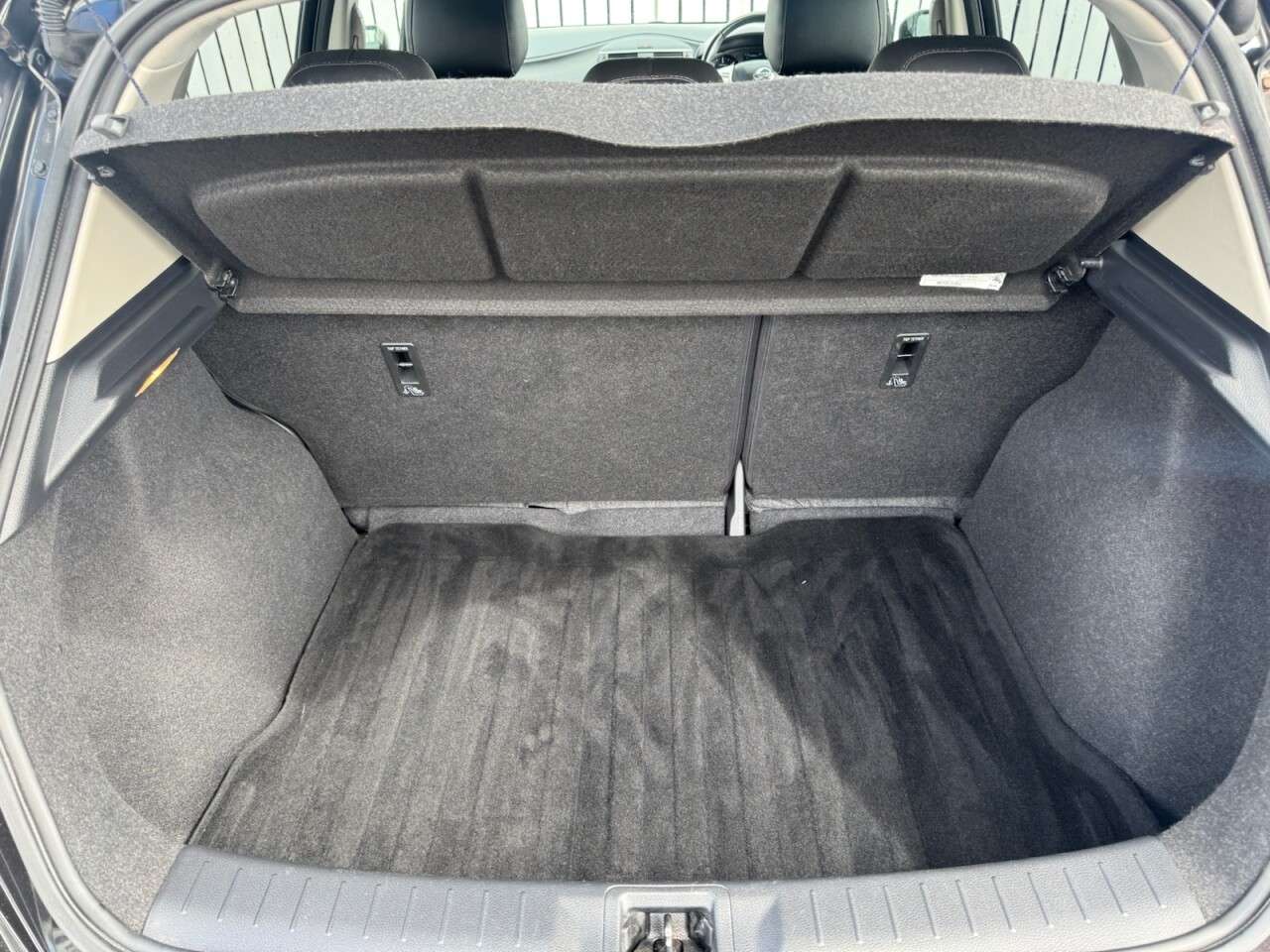 2016 NISSAN PULSAR 2016 NISSAN PULSAR