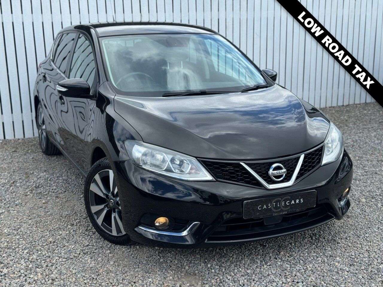 A 2016 NISSAN PULSAR 1.5 dCi N-Connecta Hatchback 5dr Diesel Manual Euro 6 (s/s) (110 ps) A 2016 NISSAN PULSAR 1.5 dCi N-Connecta Hatchback 5dr Diesel Manual Euro 6 (s/s) (110 ps)