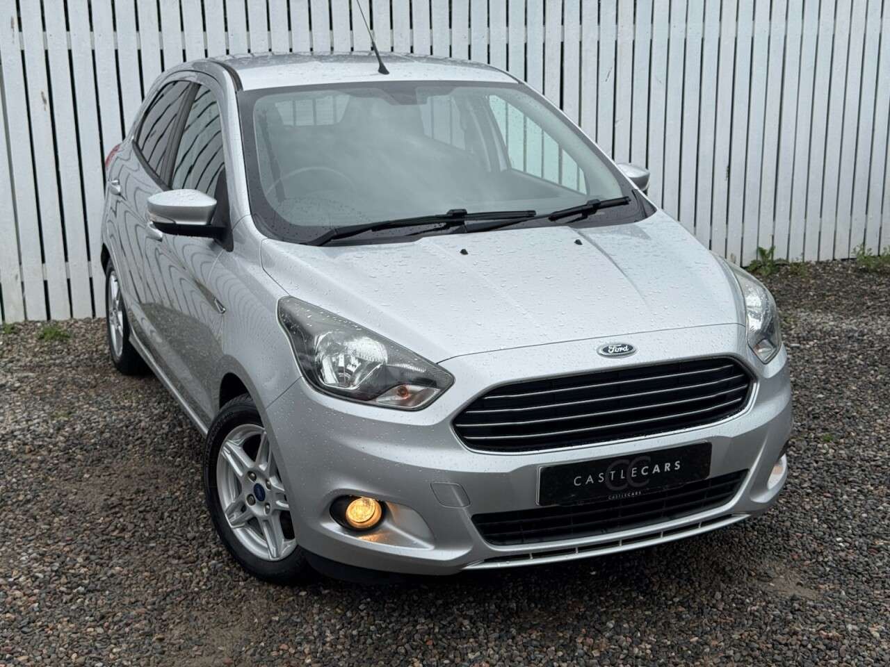 A 2017 FORD KA+ 1.2 Ti-VCT Zetec Hatchback 5dr Petrol Manual Euro 6 (85 ps) A 2017 FORD KA+ 1.2 Ti-VCT Zetec Hatchback 5dr Petrol Manual Euro 6 (85 ps)