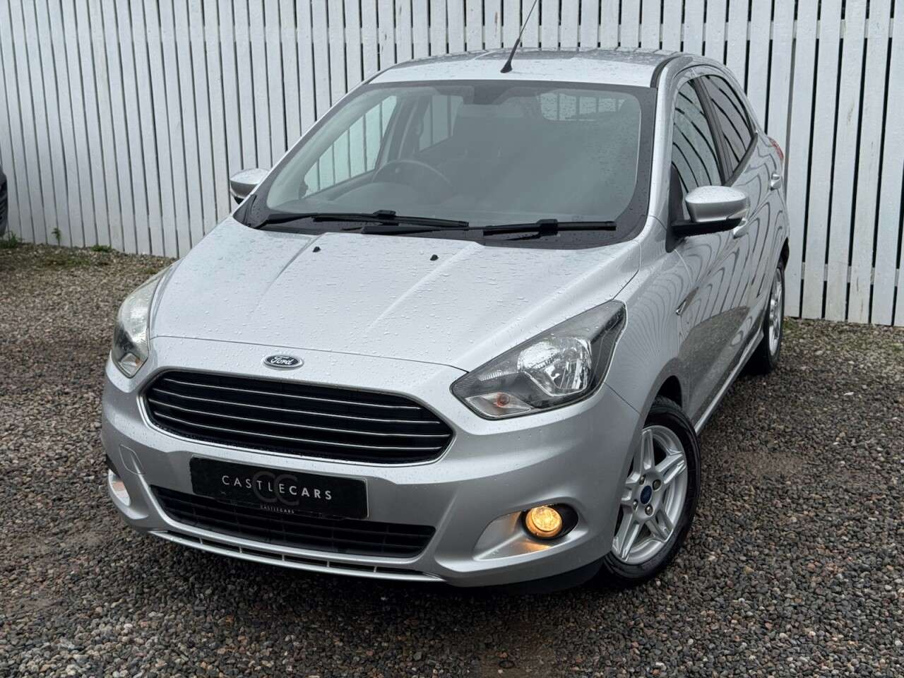 A 2017 FORD KA+ 1.2 Ti-VCT Zetec Hatchback 5dr Petrol Manual Euro 6 (85 ps) A 2017 FORD KA+ 1.2 Ti-VCT Zetec Hatchback 5dr Petrol Manual Euro 6 (85 ps)