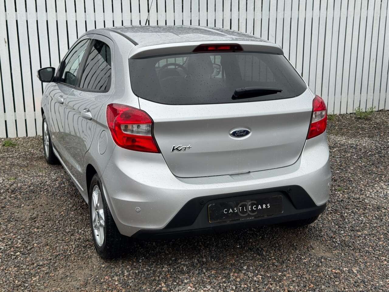 A 2017 FORD KA+ 1.2 Ti-VCT Zetec Hatchback 5dr Petrol Manual Euro 6 (85 ps) A 2017 FORD KA+ 1.2 Ti-VCT Zetec Hatchback 5dr Petrol Manual Euro 6 (85 ps)