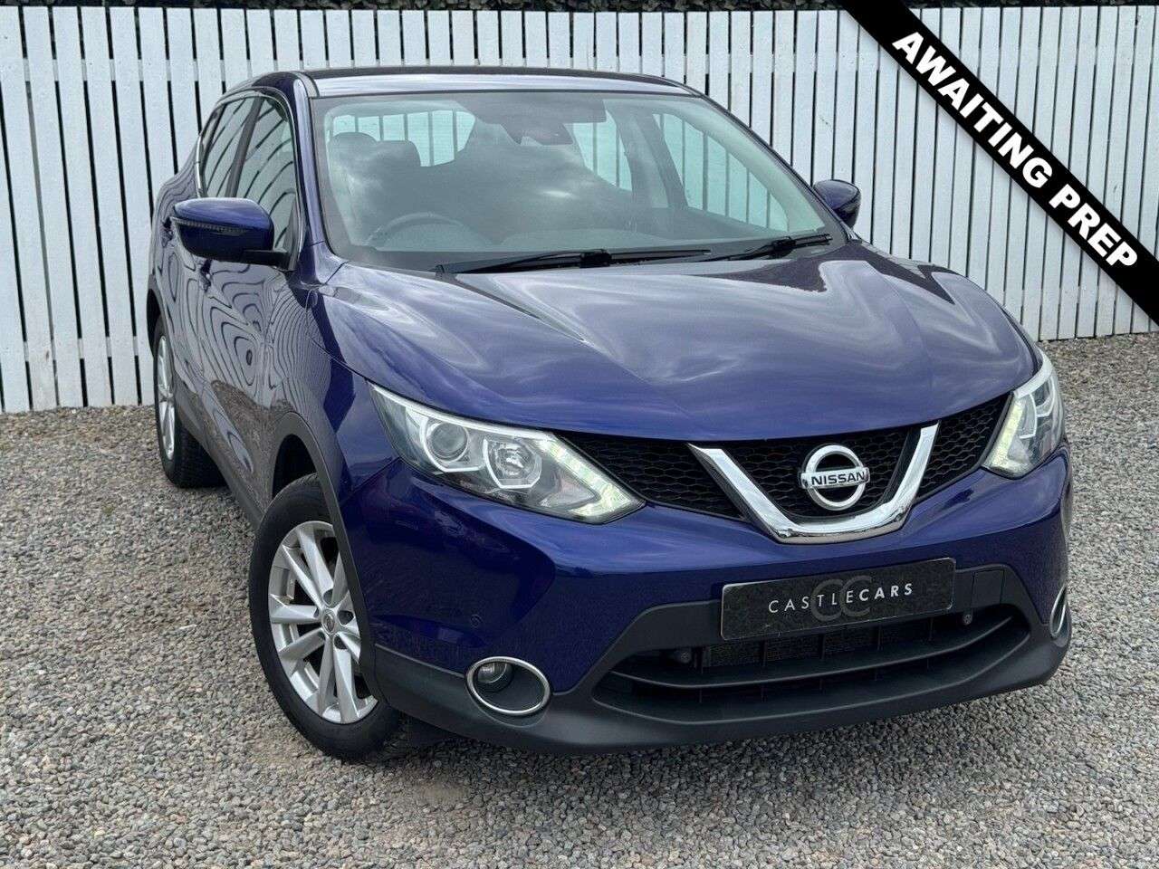 A 2015 NISSAN QASHQAI 1.2 DIG-T Acenta SUV 5dr Petrol Manual 2WD Euro 6 (s/s) (115 ps) A 2015 NISSAN QASHQAI 1.2 DIG-T Acenta SUV 5dr Petrol Manual 2WD Euro 6 (s/s) (115 ps)