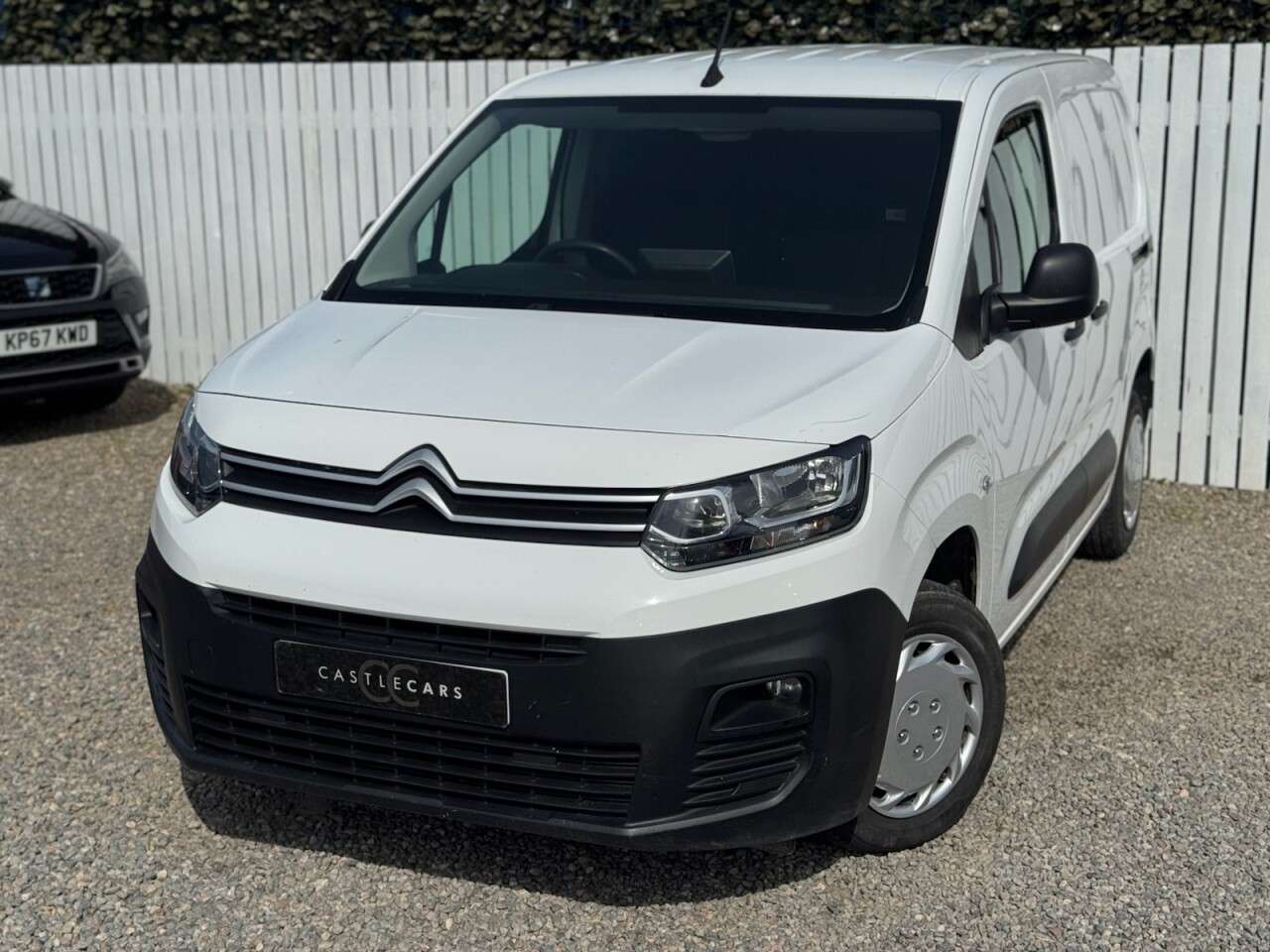 A 2021 CITROEN BERLINGO 1.5 BlueHDi 650 Enterprise M Pro Panel Van 5dr Diesel Manual SWB Euro 6 (75 A 2021 CITROEN BERLINGO 1.5 BlueHDi 650 Enterprise M Pro Panel Van 5dr Diesel Manual SWB Euro 6 (75