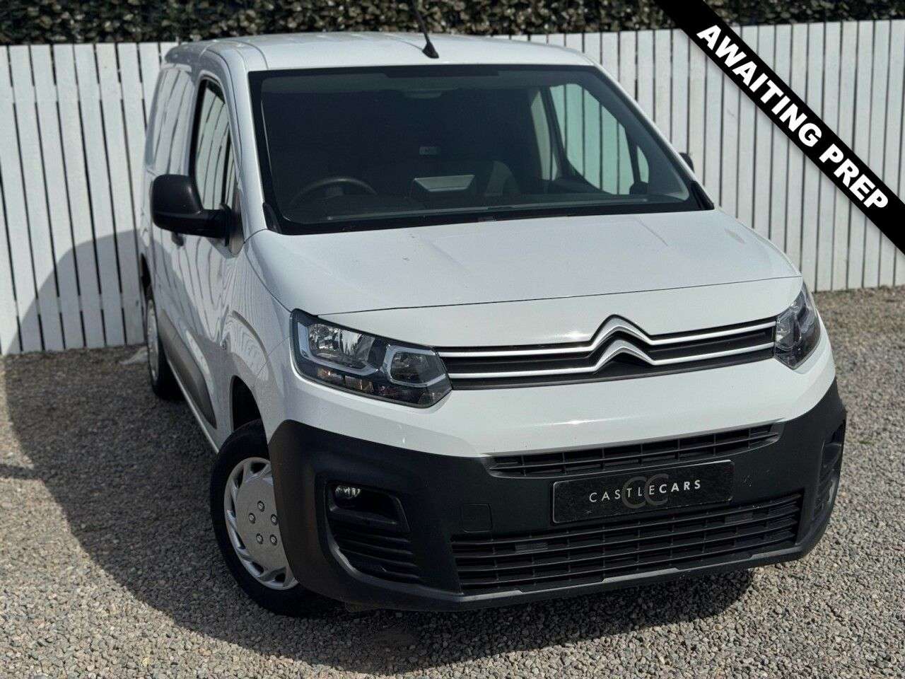 A 2021 CITROEN BERLINGO 1.5 BlueHDi 650 Enterprise M Pro Panel Van 5dr Diesel Manual SWB Euro 6 (75 A 2021 CITROEN BERLINGO 1.5 BlueHDi 650 Enterprise M Pro Panel Van 5dr Diesel Manual SWB Euro 6 (75