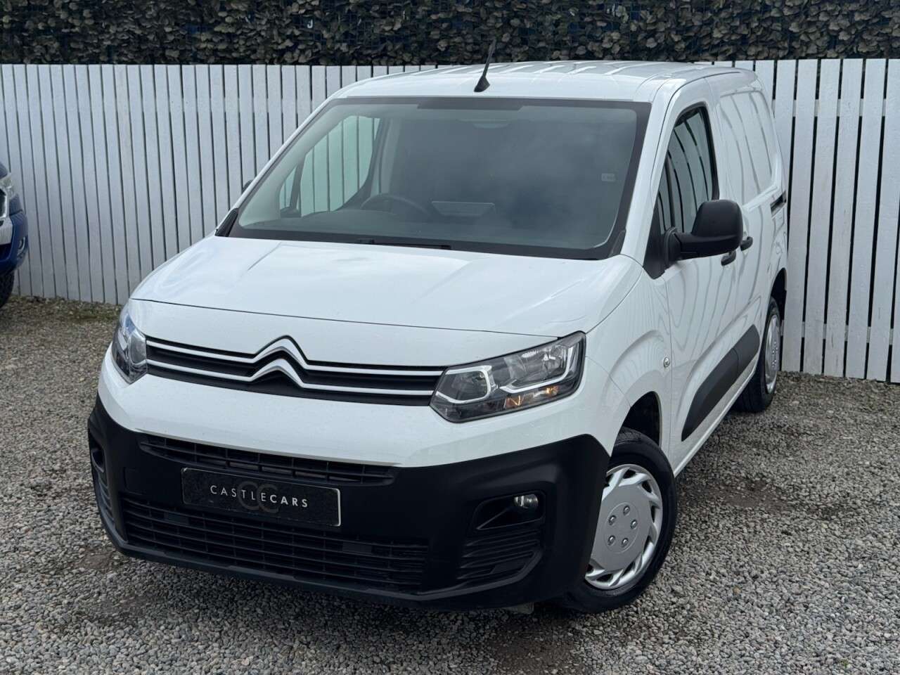 A 2021 CITROEN BERLINGO 1.5 BlueHDi 650 Enterprise M Pro Panel Van 5dr Diesel Manual SWB Euro 6 (75 A 2021 CITROEN BERLINGO 1.5 BlueHDi 650 Enterprise M Pro Panel Van 5dr Diesel Manual SWB Euro 6 (75